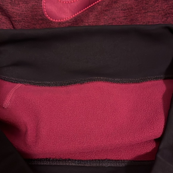 Nike Therma-Fit Hoodie Sweatshirt Women Size M Purple/Pink Big Swoosh - Picture 5 of 5